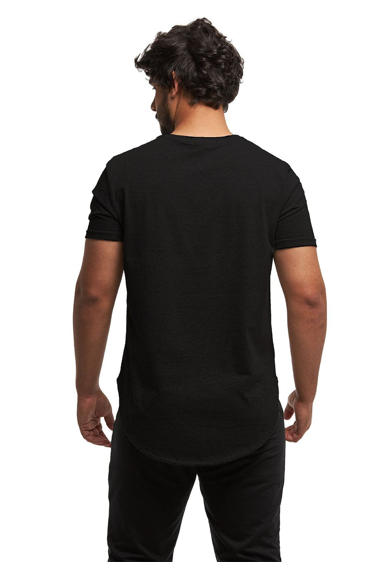 Camiseta Longline Oversized: Estilo Moderno e Caimento Perfeito
